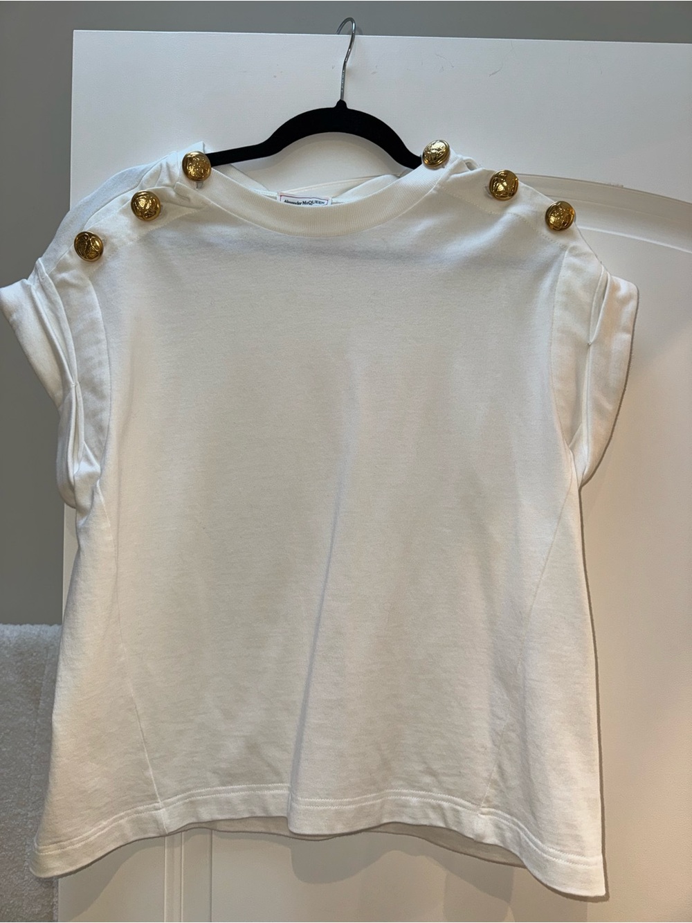 Alexander McQueen Ivory Cotton Gold Lion Button Shoulder T Shirt IT 44